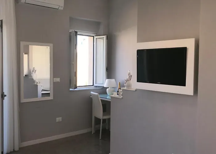 Residenza Corallina 4* Тропея